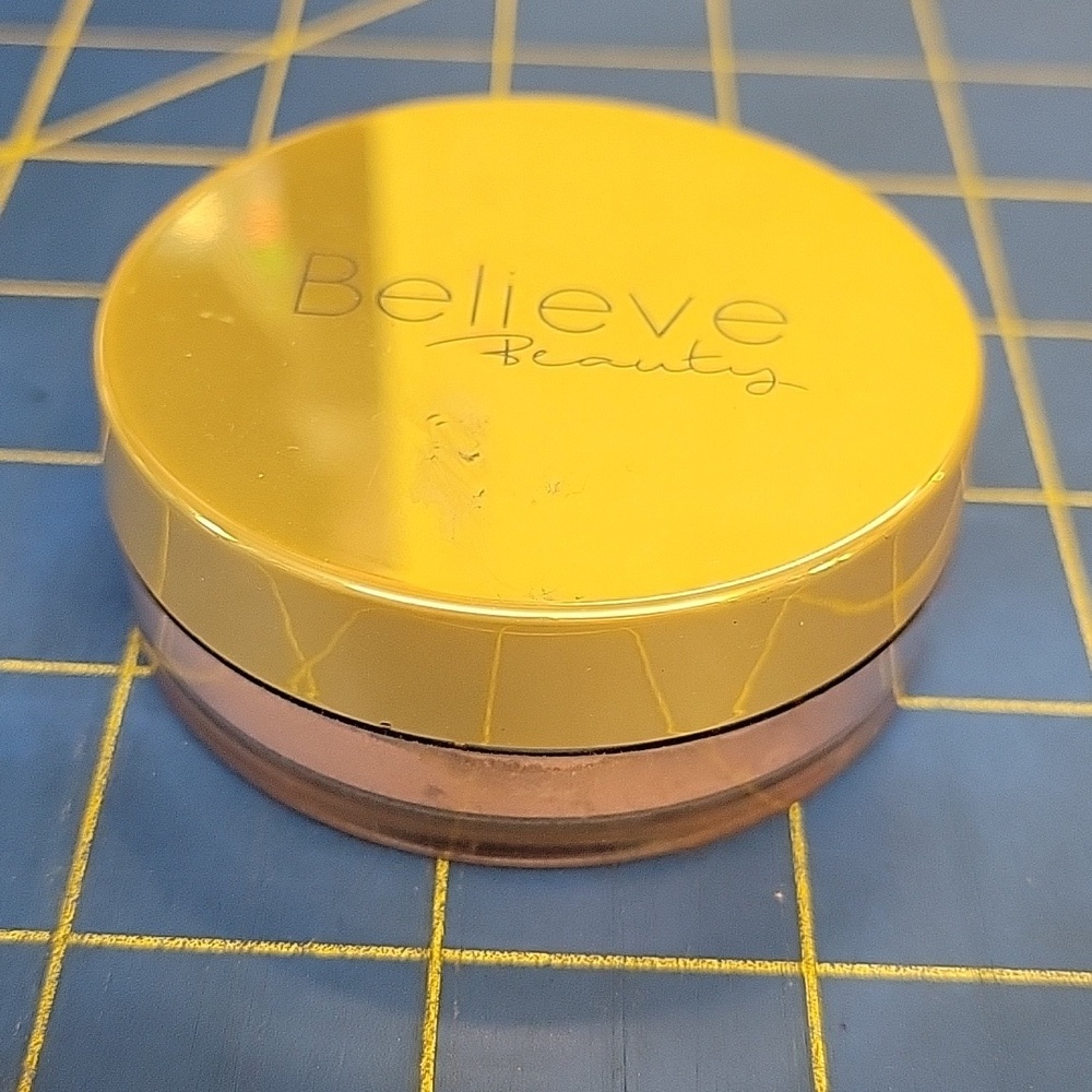 Believe Beauty Loose Setting Powdee Golden Pearl New 4g Jar